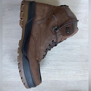 Ecco gortex leather men’s boot. Size 45